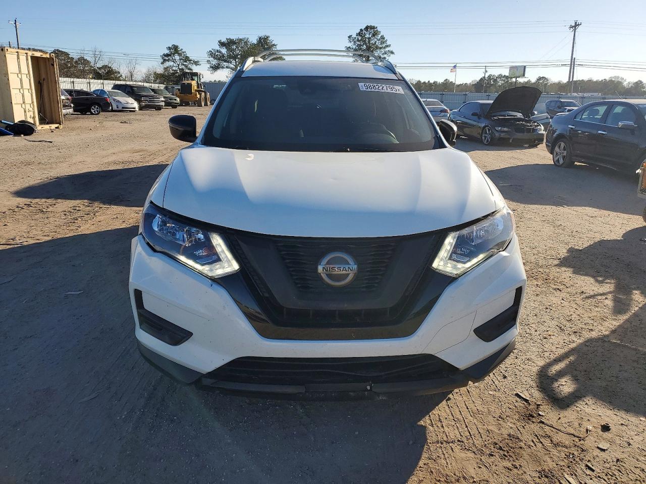 2019 NISSAN ROGUE S photo 5