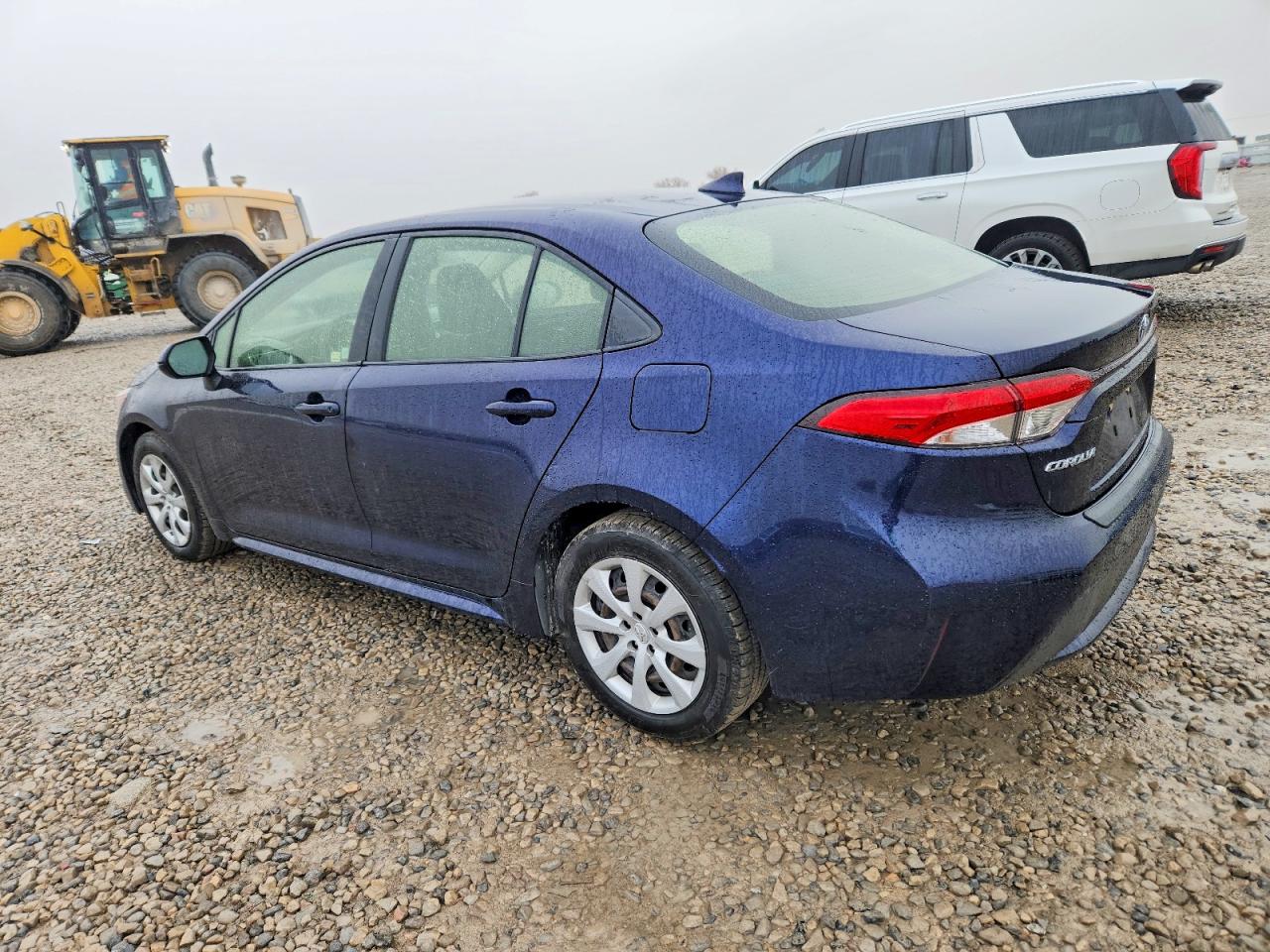 2020 TOYOTA COROLLA LE photo 3
