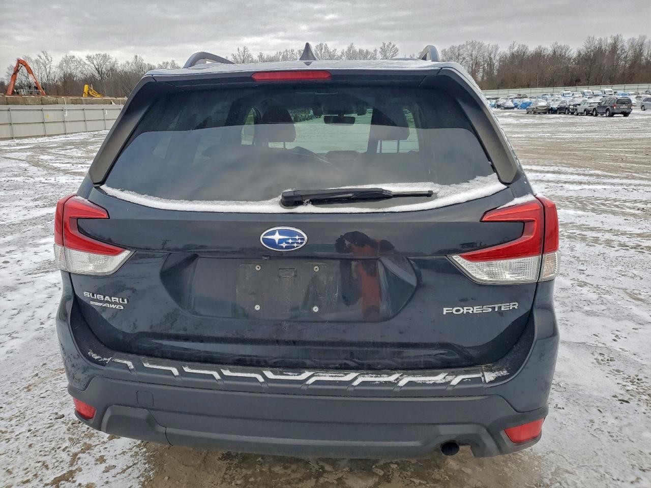 2020 SUBARU FORESTER PREMIUM photo 6