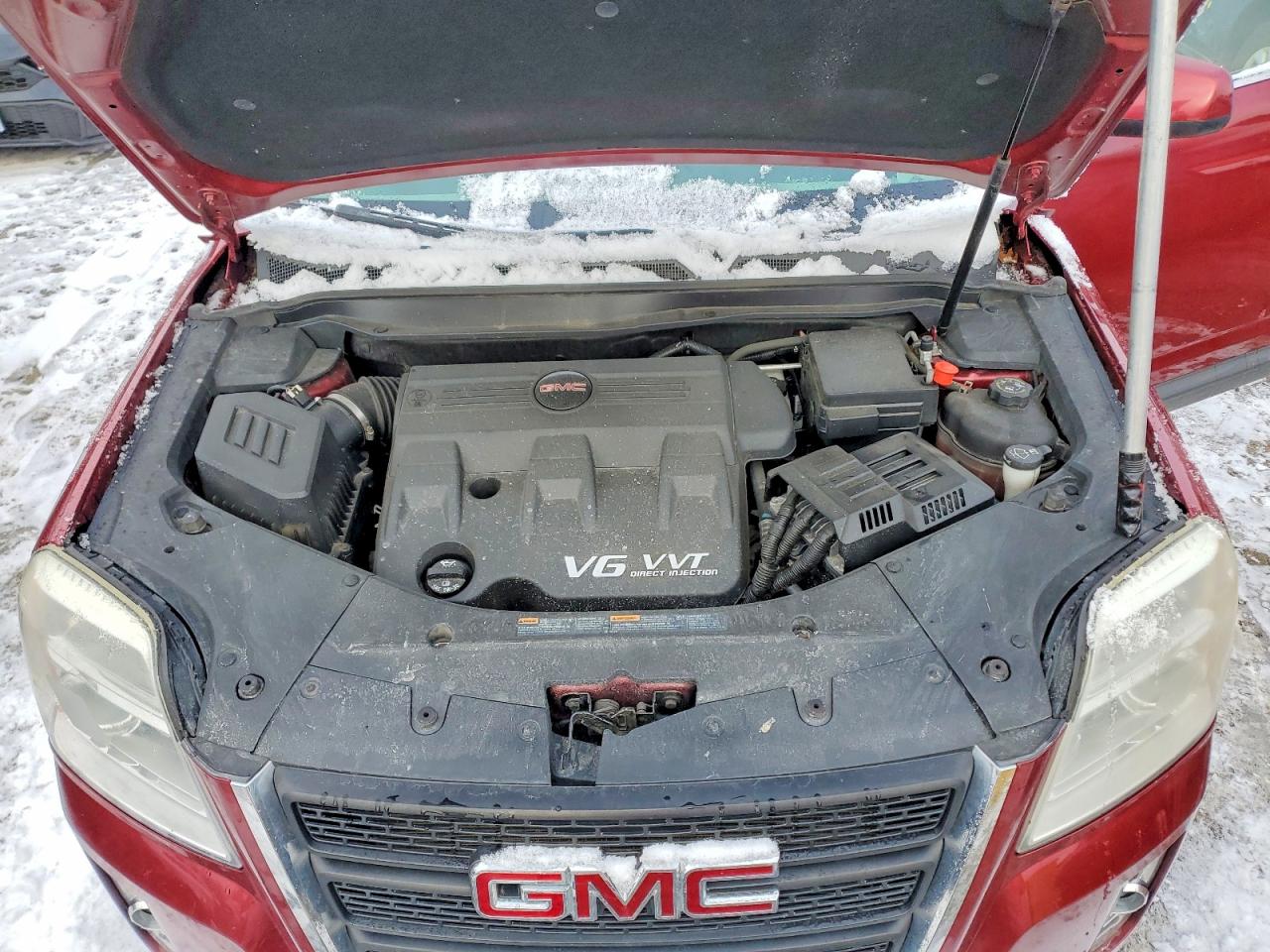 2011 GMC TERRAIN SLE photo 12