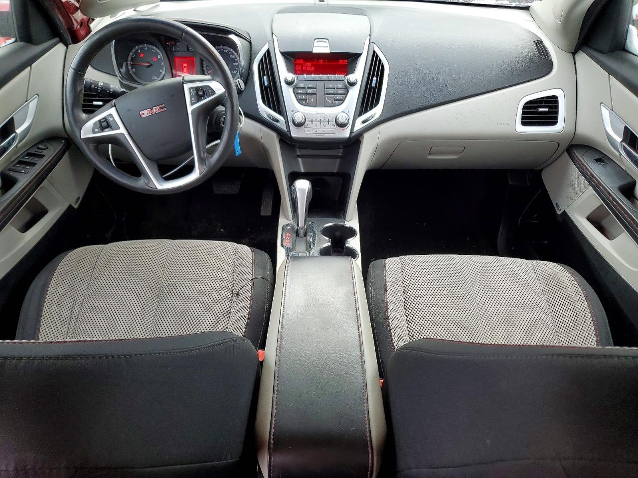 2011 GMC TERRAIN SLE photo 8