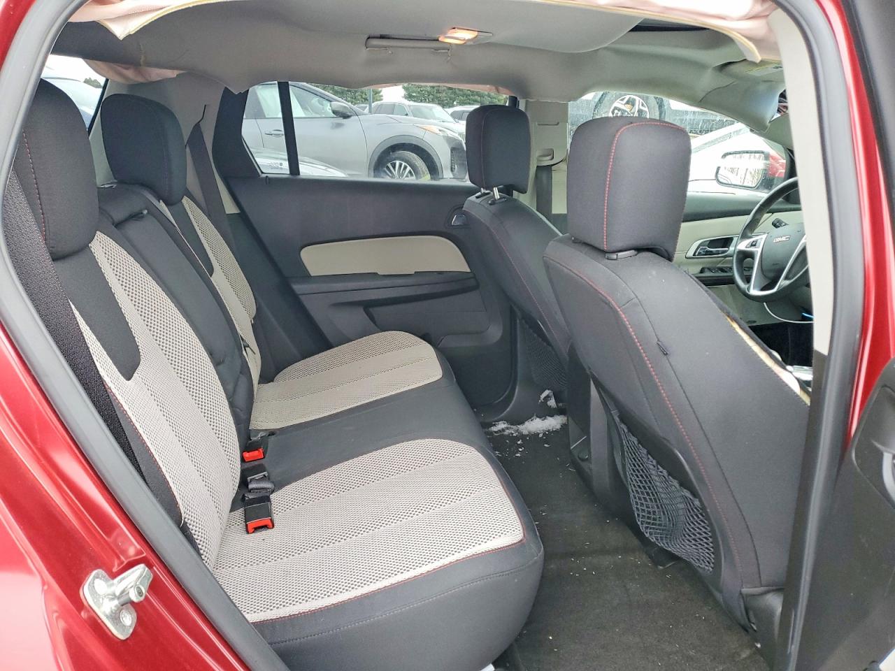 2011 GMC TERRAIN SLE photo 11
