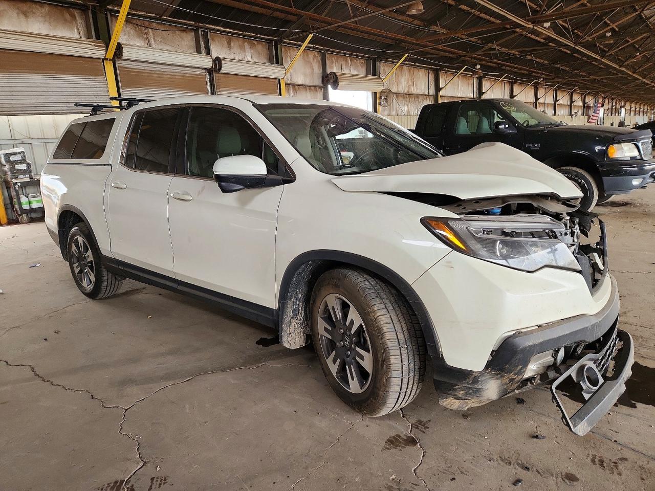 2019 HONDA RIDGELINE RTL photo 4