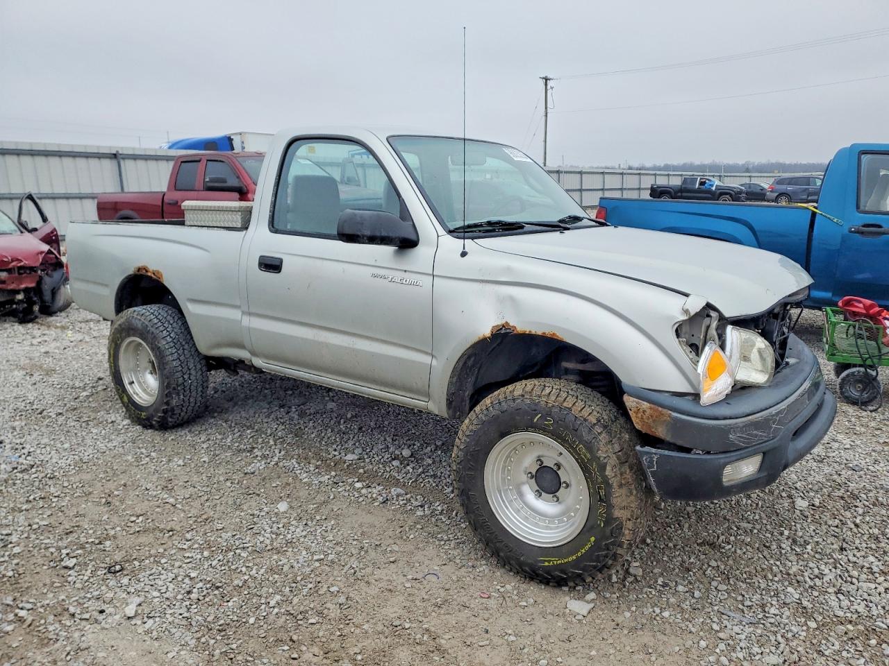 2002 TOYOTA TACOMA photo 4