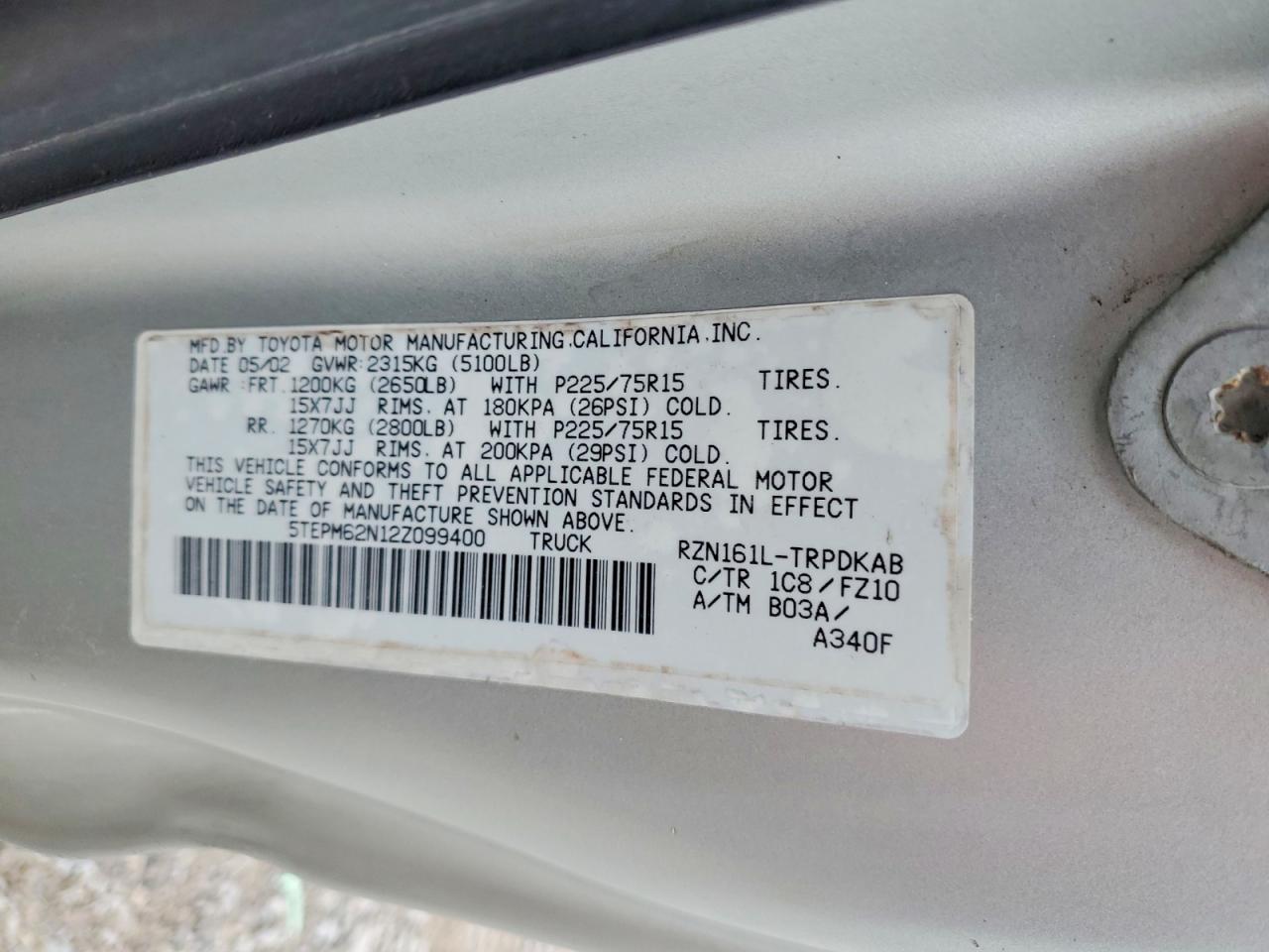 2002 TOYOTA TACOMA photo 12