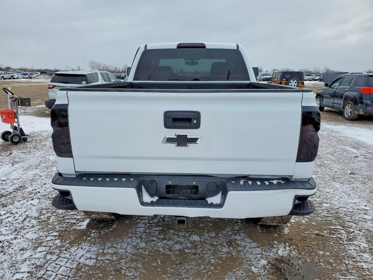2018 CHEVROLET SILVERADO K1500 LT photo 6