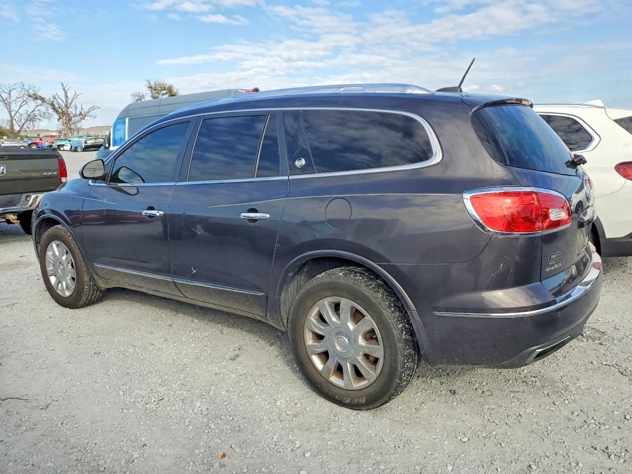 2016 BUICK ENCLAVE photo 3