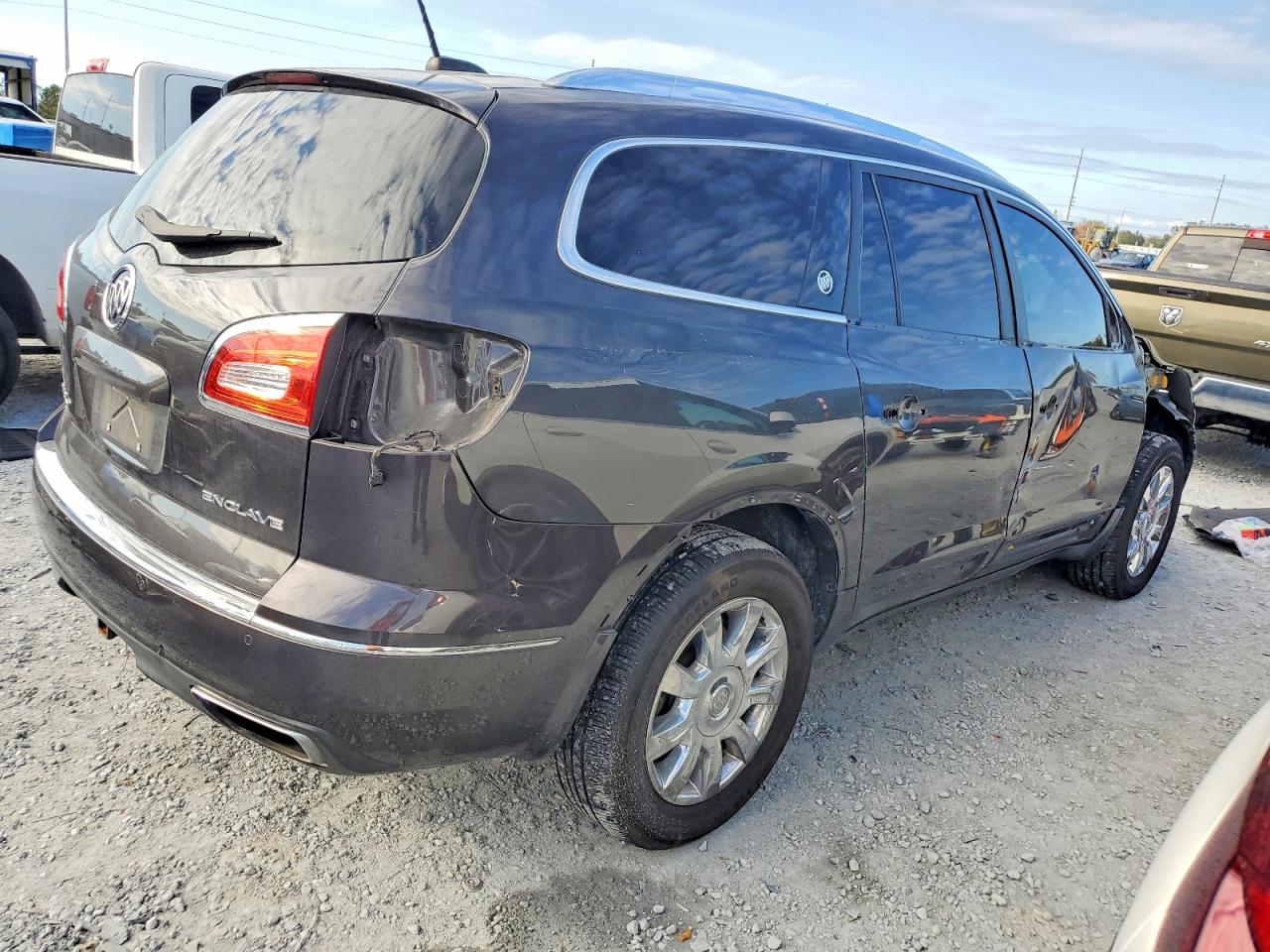 2016 BUICK ENCLAVE photo 5