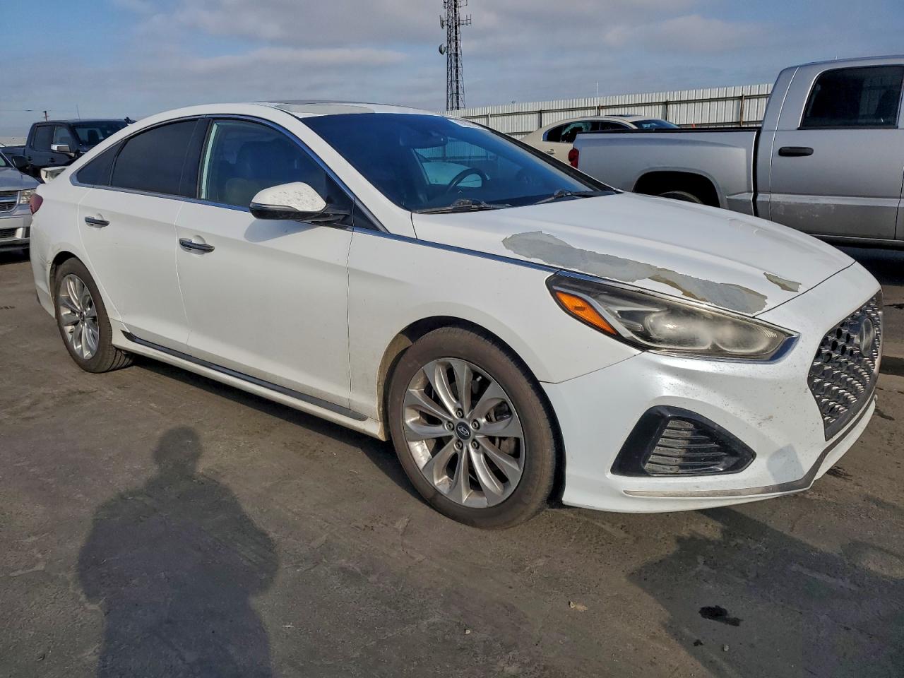 2018 HYUNDAI SONATA SPORT photo 4