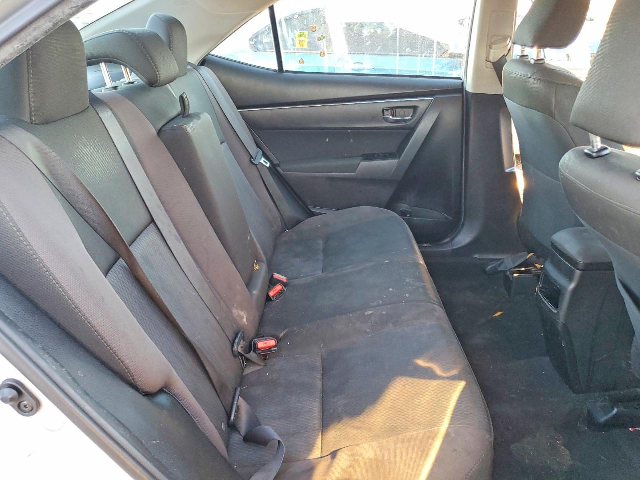 2017 TOYOTA COROLLA L photo 10