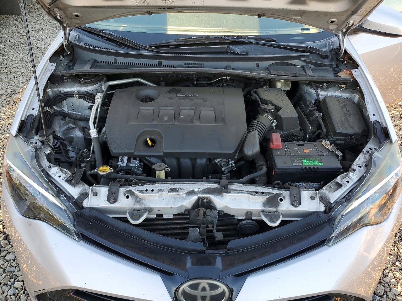 2017 TOYOTA COROLLA L photo 11