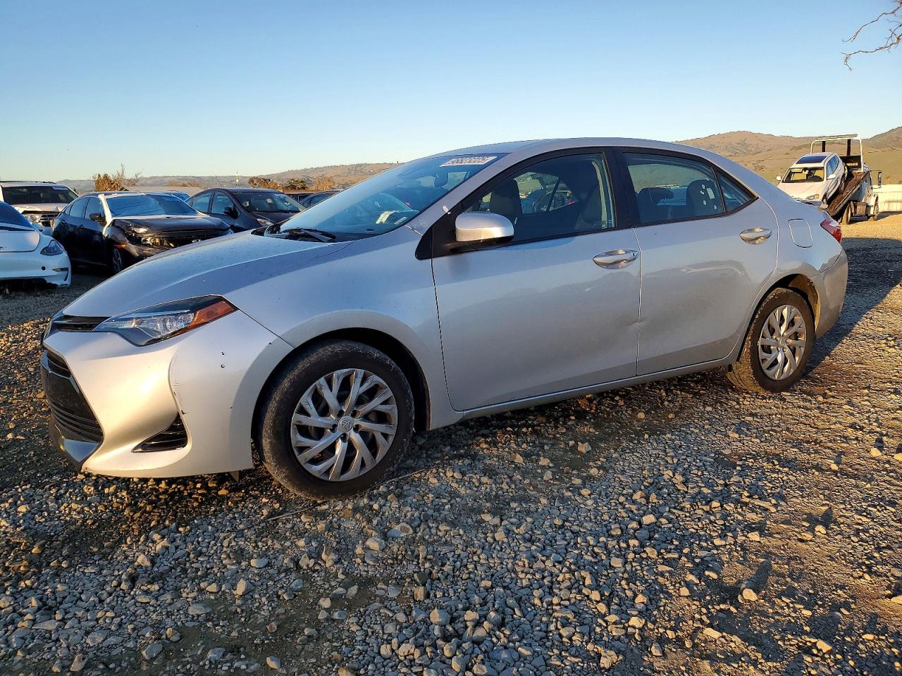 2017 TOYOTA COROLLA