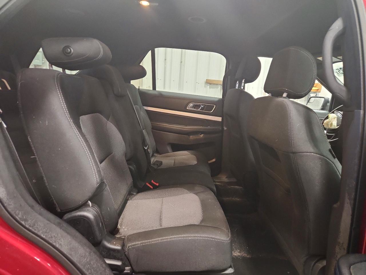 2017 FORD EXPLORER XLT photo 11