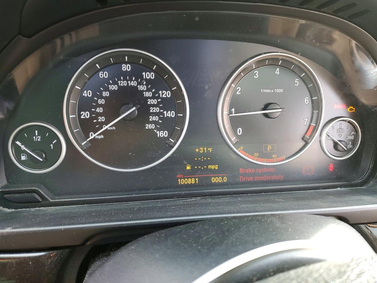 2011 BMW 550 XI photo 9