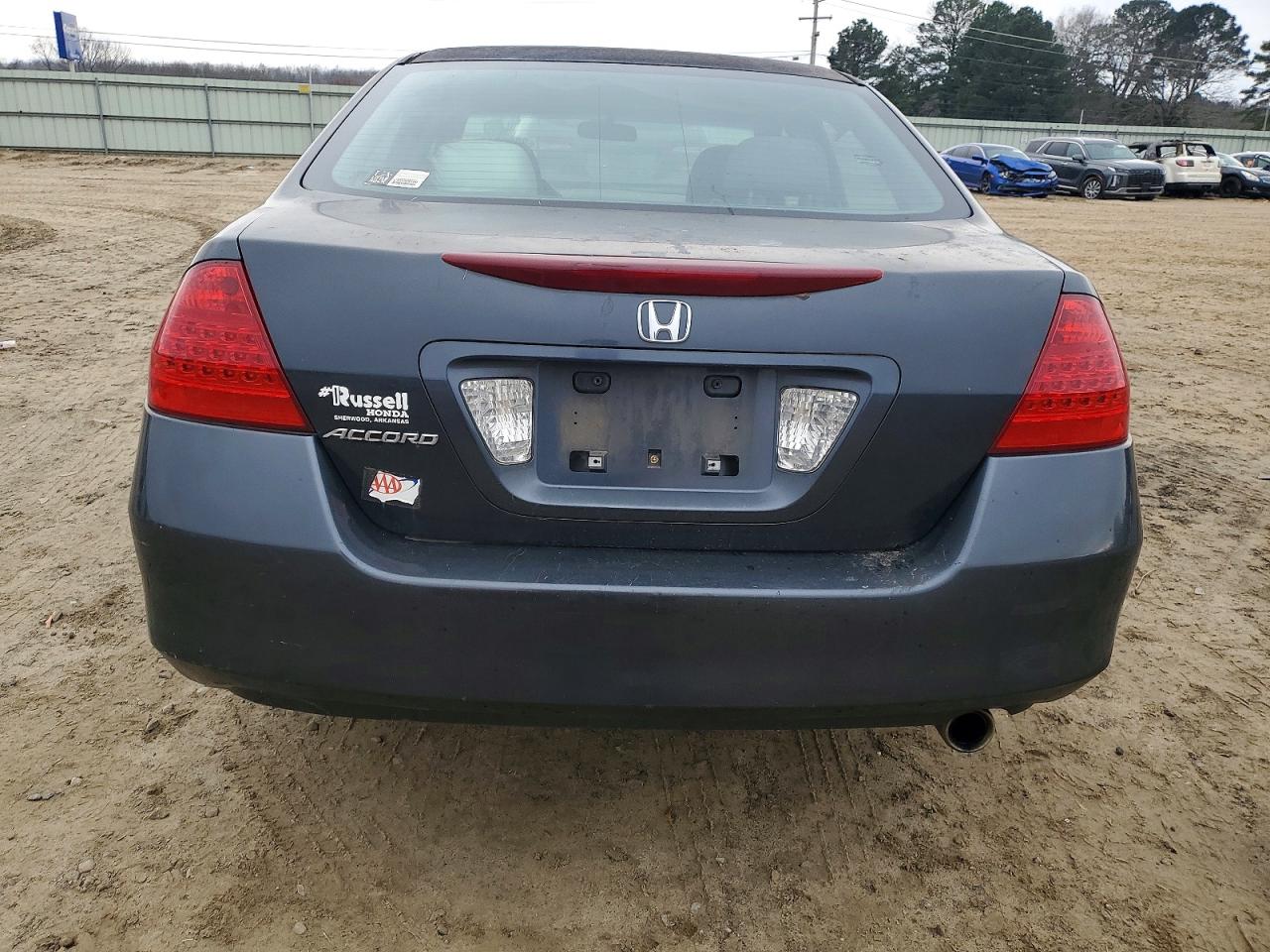 2007 HONDA ACCORD LX photo 6