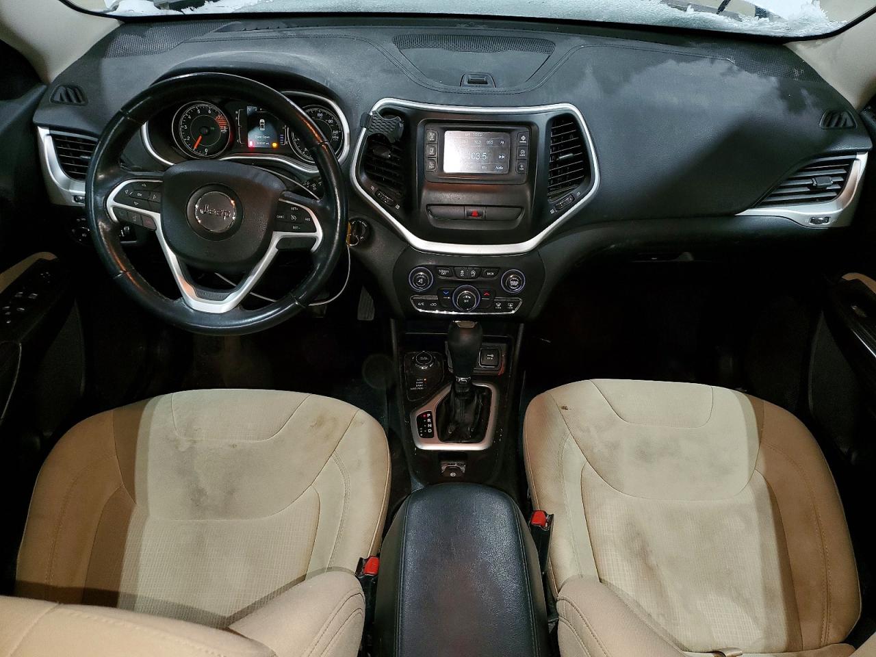 2016 JEEP CHEROKEE LATITUDE photo 8