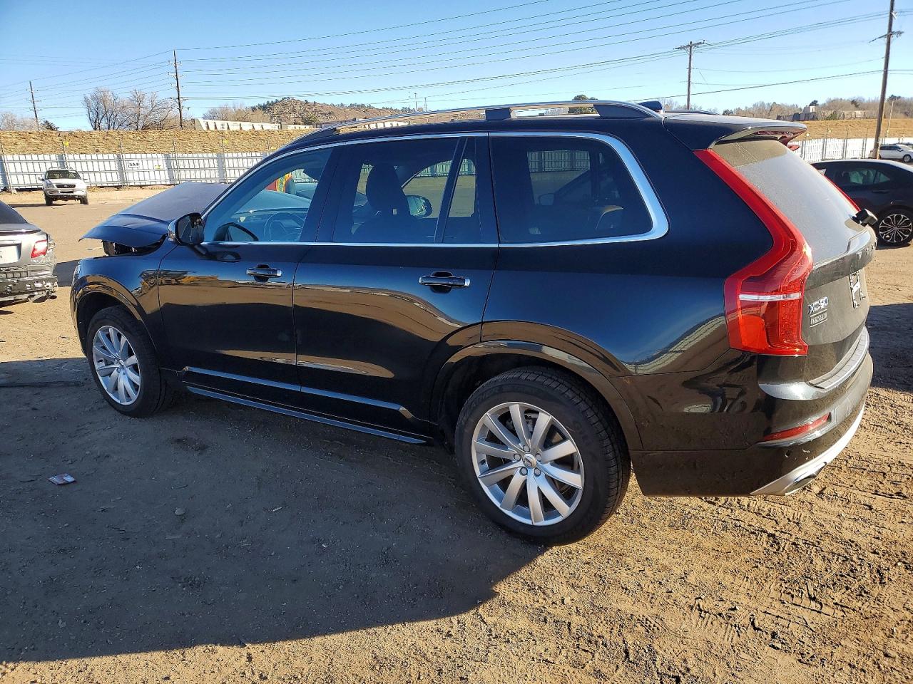2016 VOLVO XC90 T6 photo 2