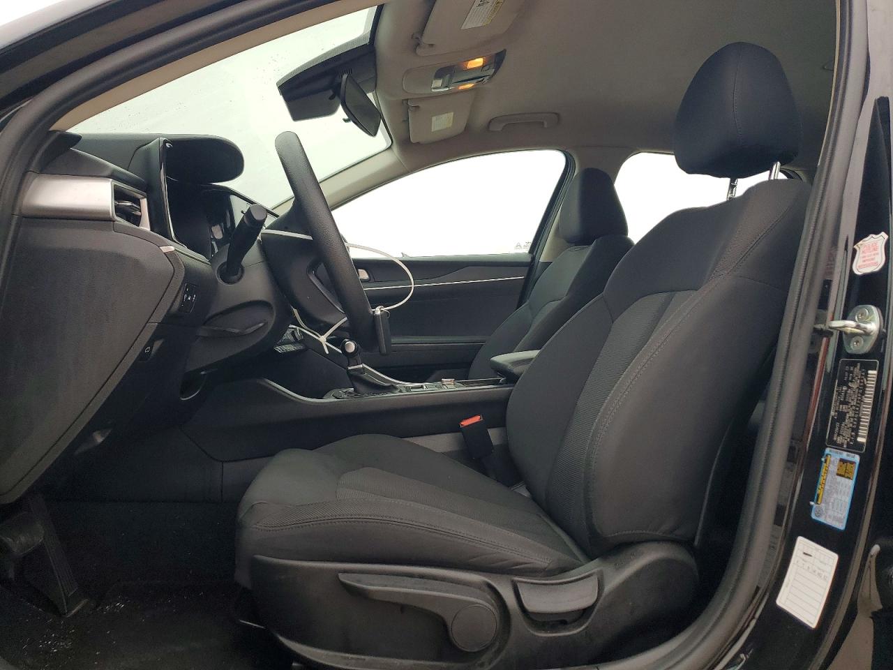 2023 KIA K5 LXS photo 7