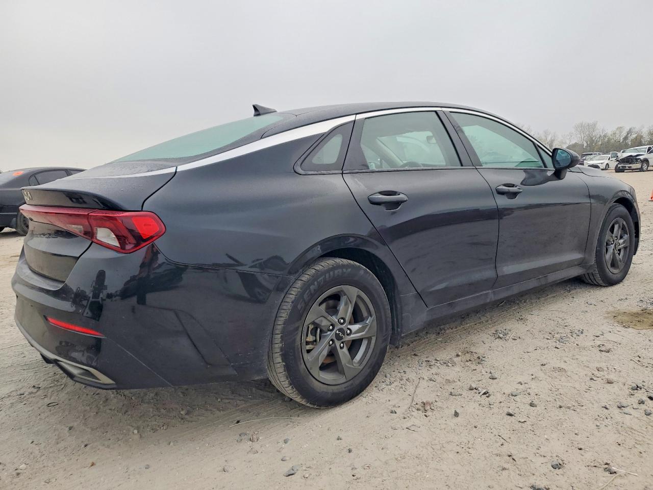 2023 KIA K5 LXS photo 3