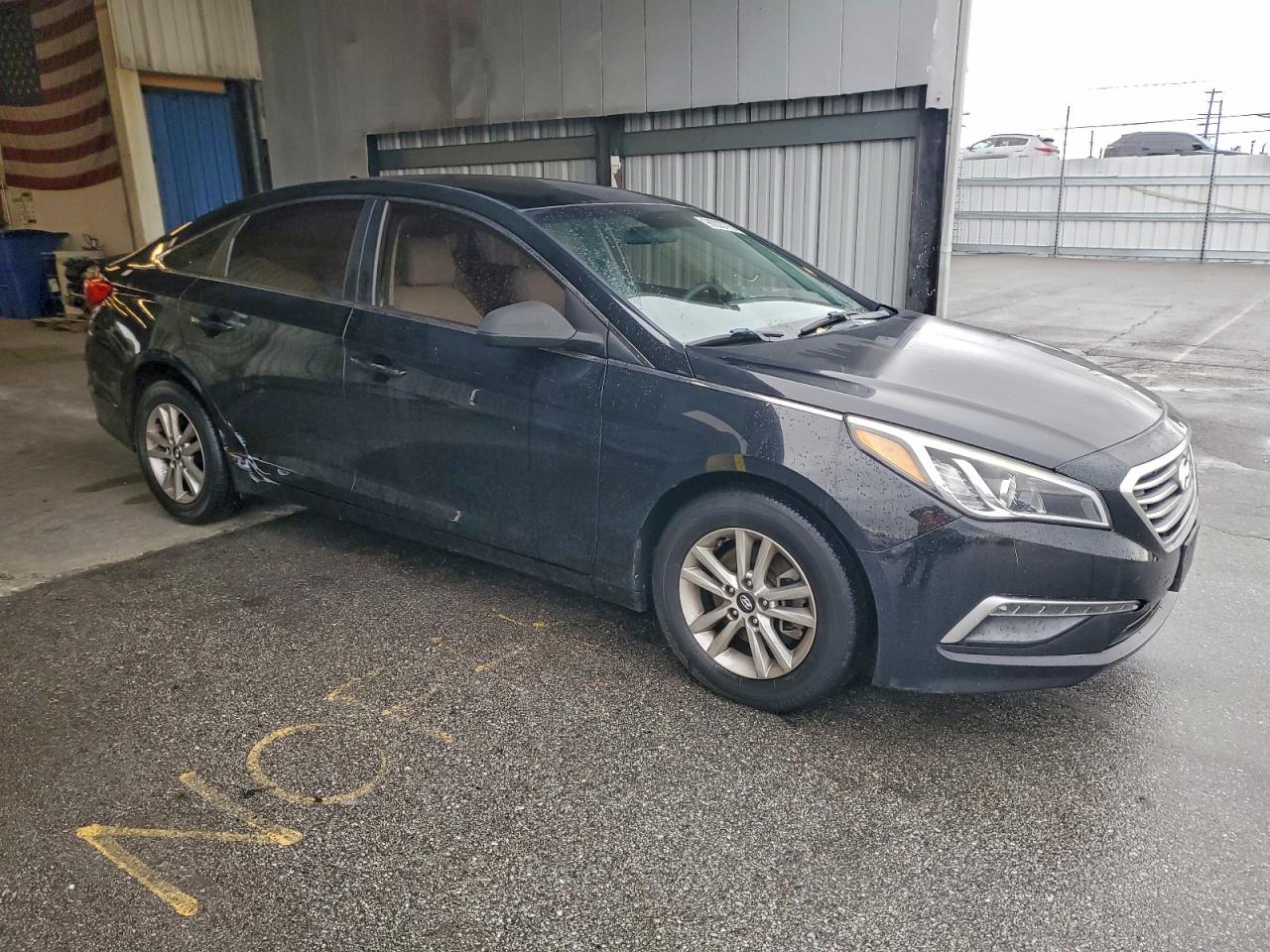 2015 HYUNDAI SONATA SE photo 4