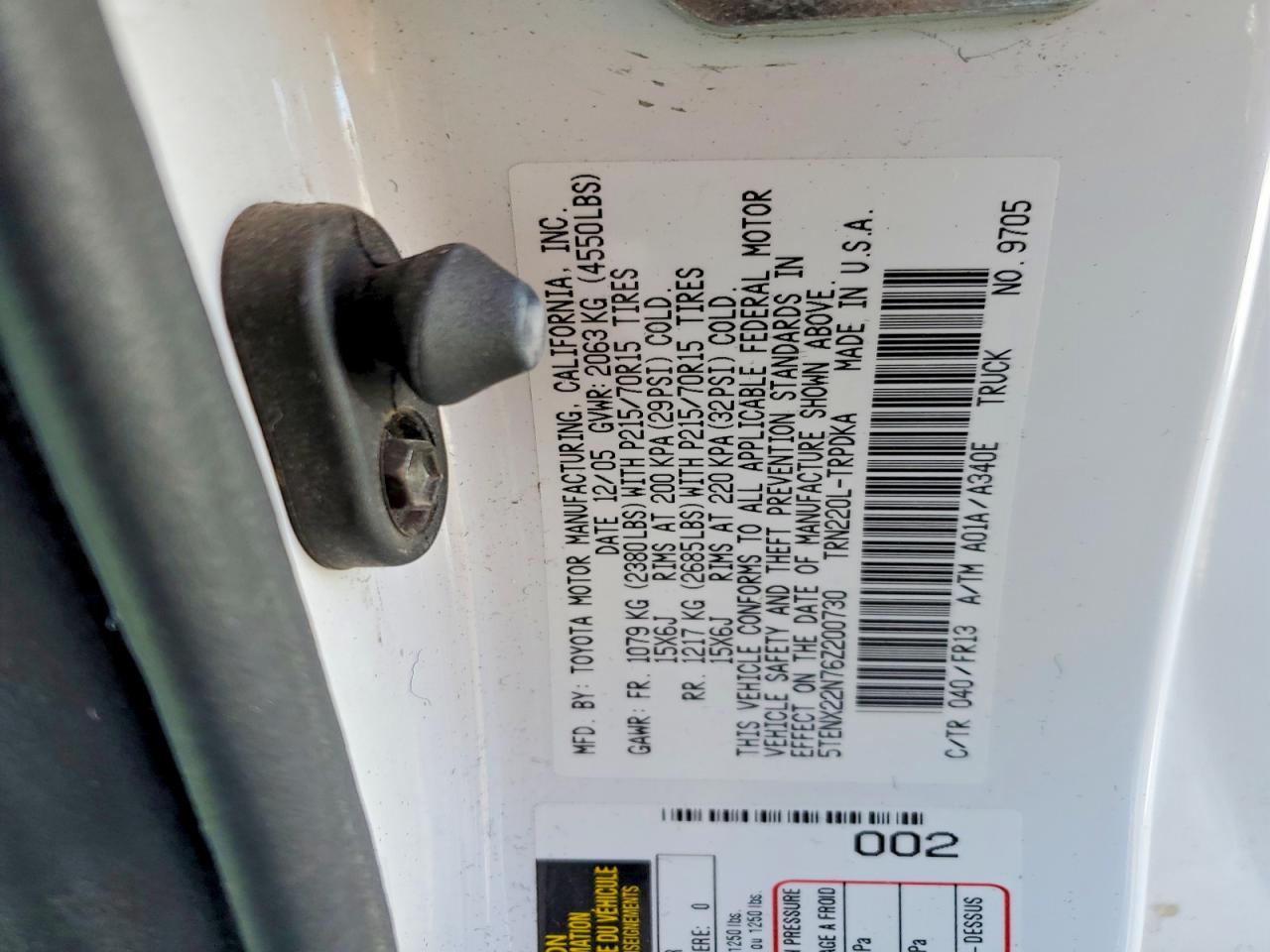 2006 TOYOTA TACOMA photo 12