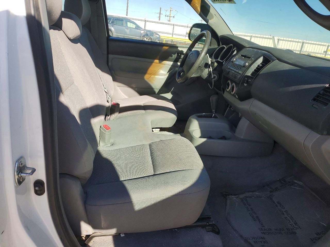 2006 TOYOTA TACOMA photo 10