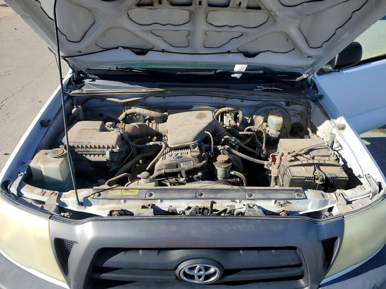 2006 TOYOTA TACOMA photo 11