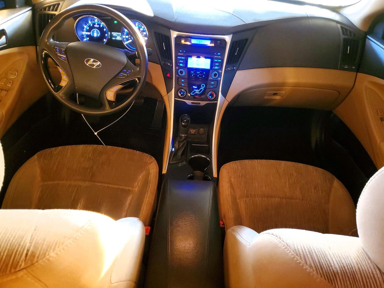 2012 HYUNDAI SONATA GLS photo 8