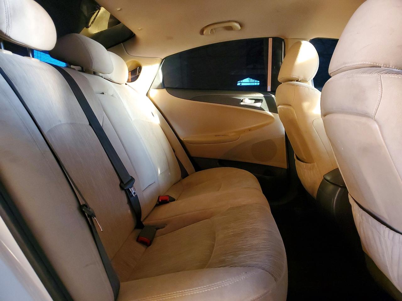 2012 HYUNDAI SONATA GLS photo 10