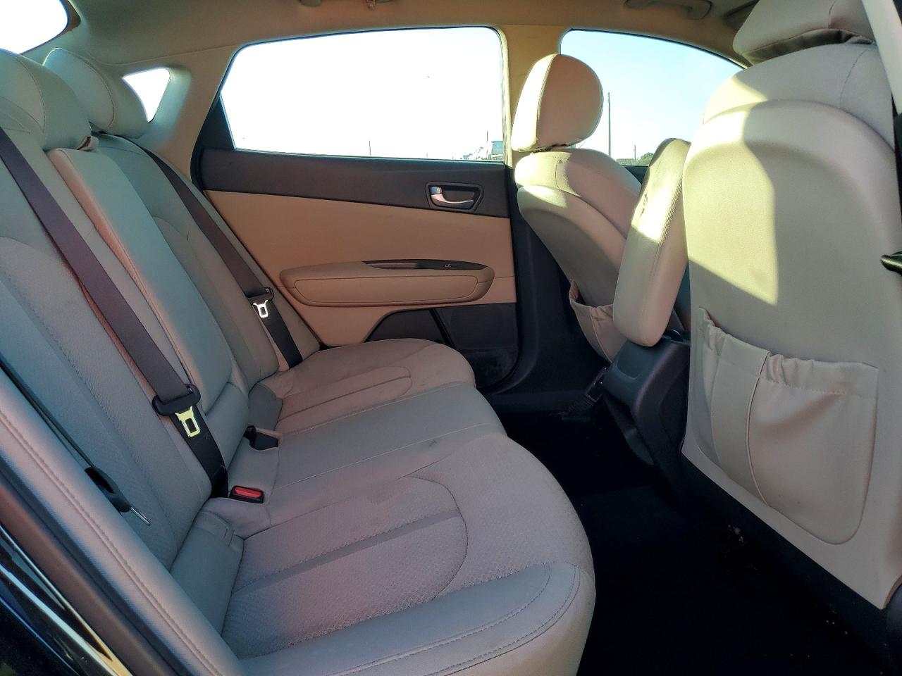 2016 KIA OPTIMA LX photo 10