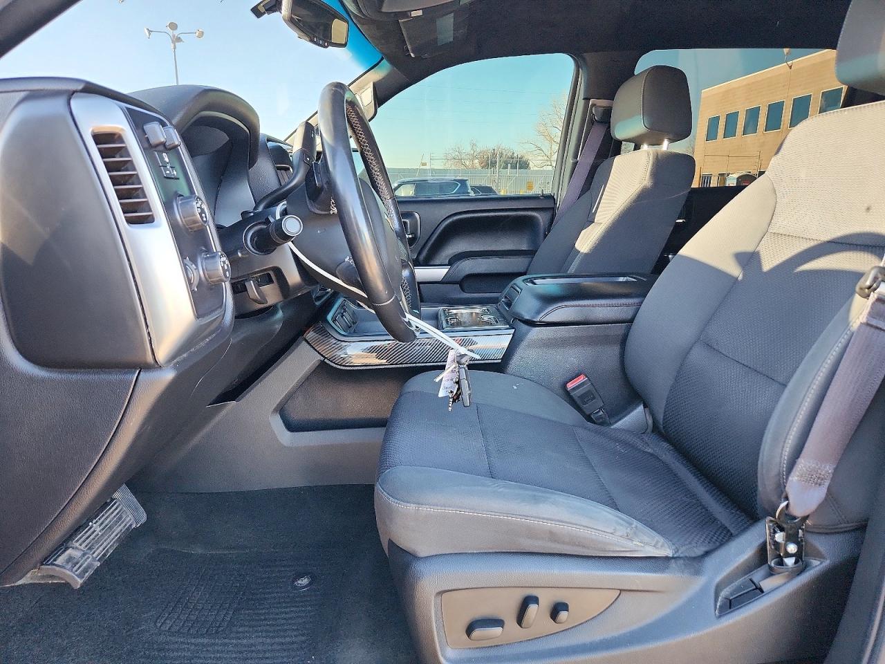 2016 CHEVROLET SILVERADO K1500 LT photo 7