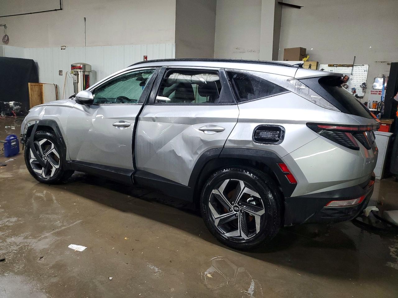 2024 HYUNDAI TUCSON SEL photo 2