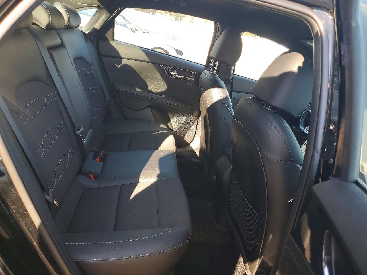 2023 KIA FORTE GT LINE photo 10