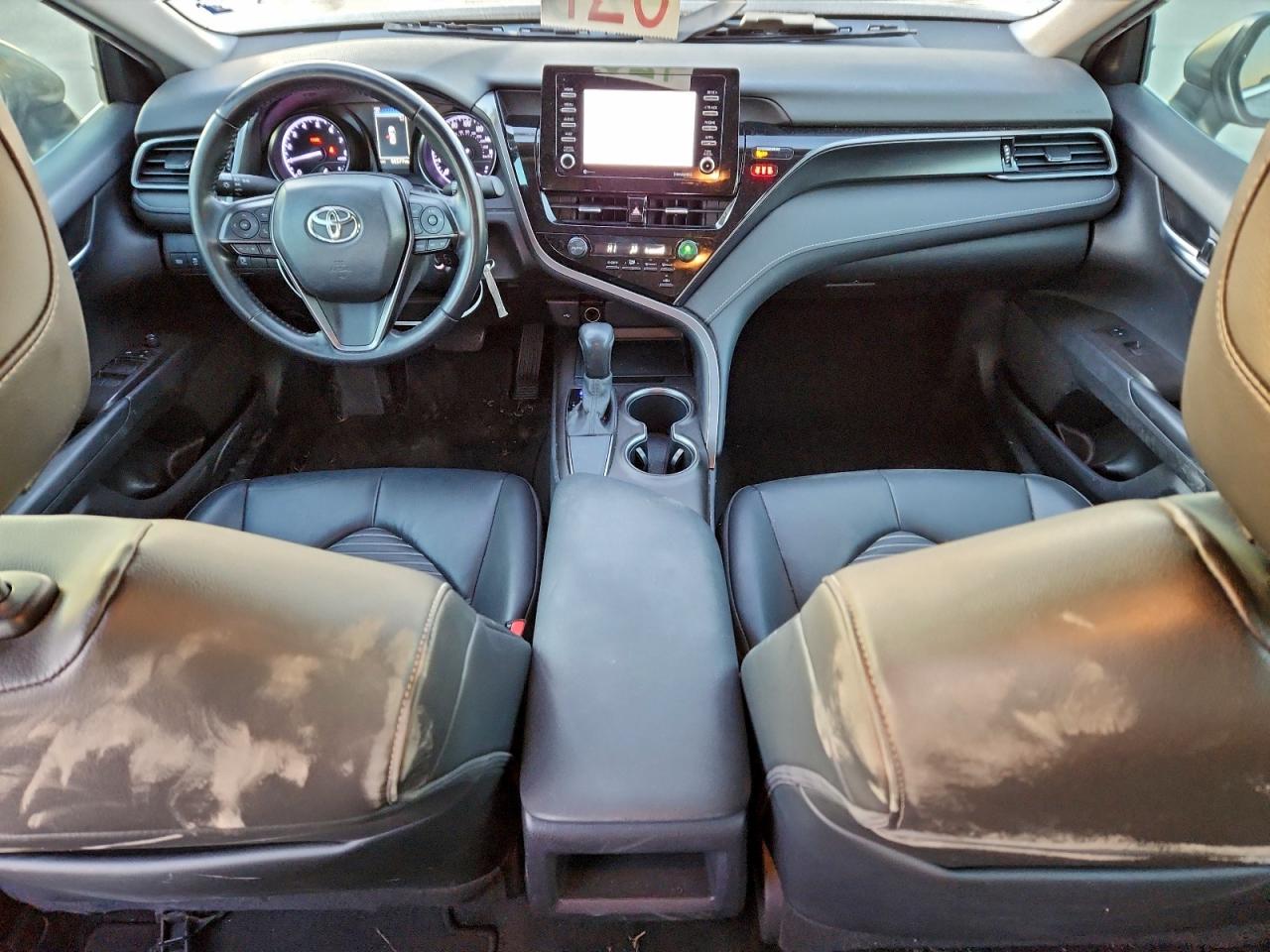 2021 TOYOTA CAMRY SE photo 8