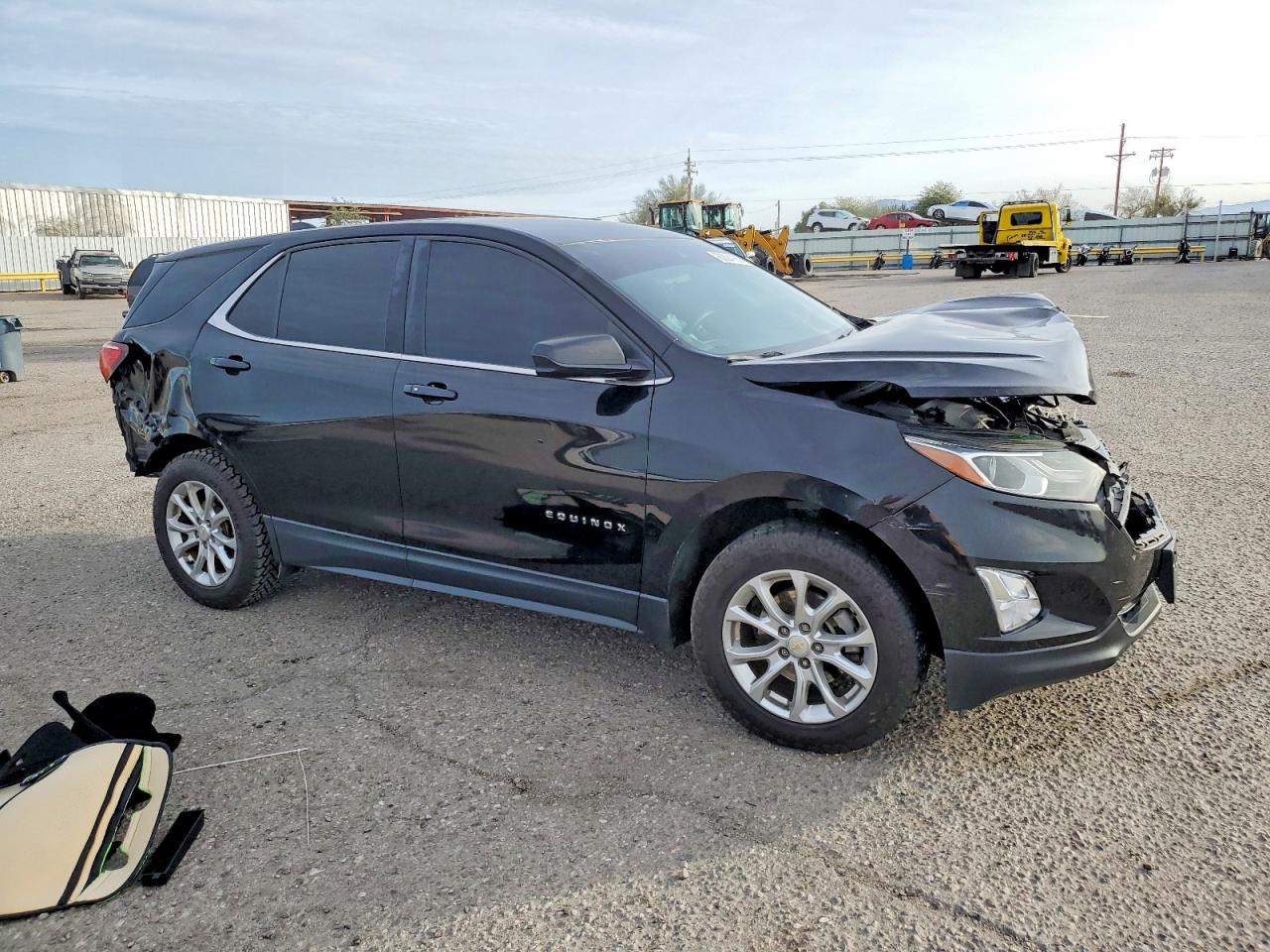 2020 CHEVROLET EQUINOX LT photo 4