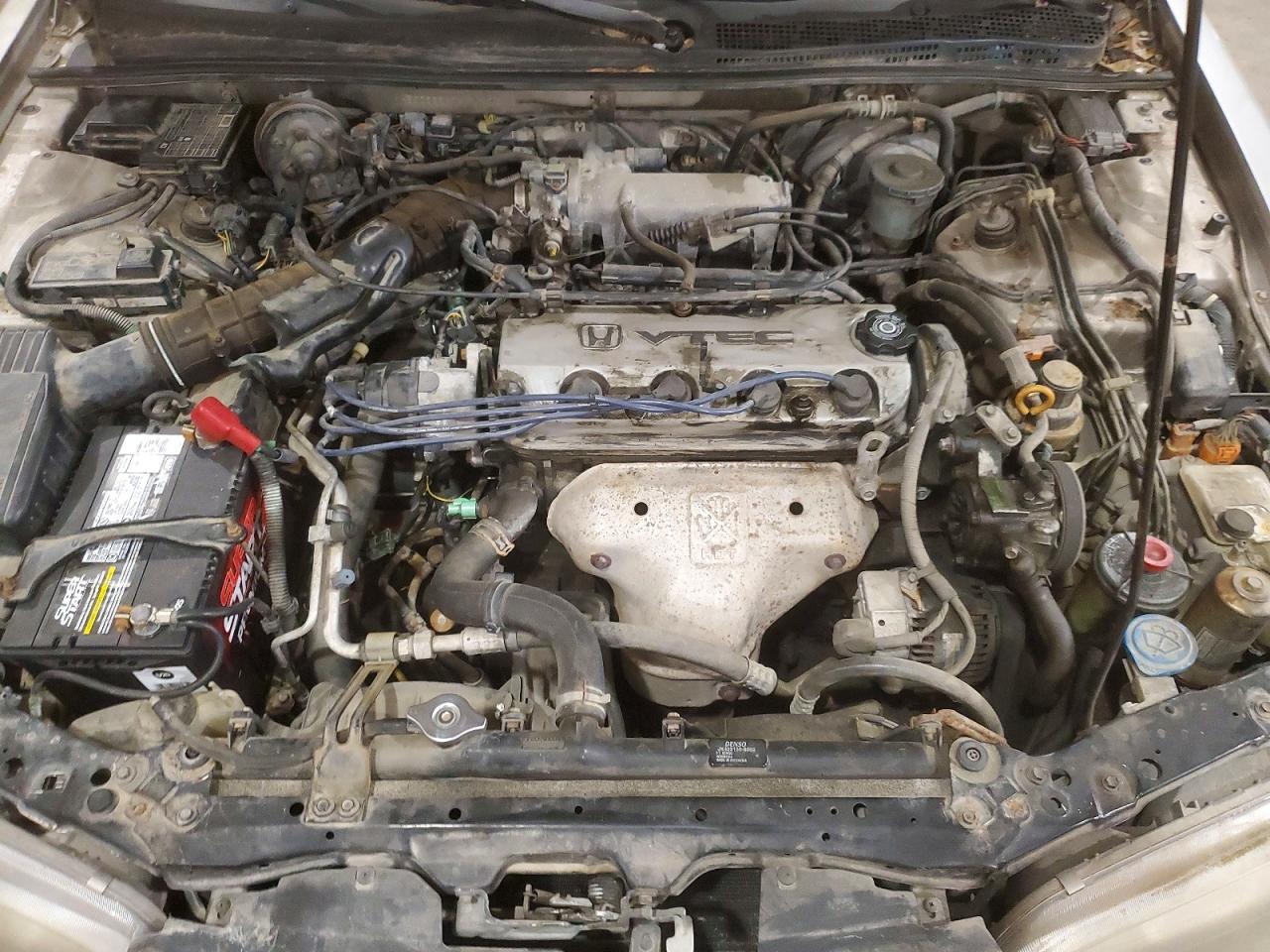 1996 HONDA ACCORD EX photo 11
