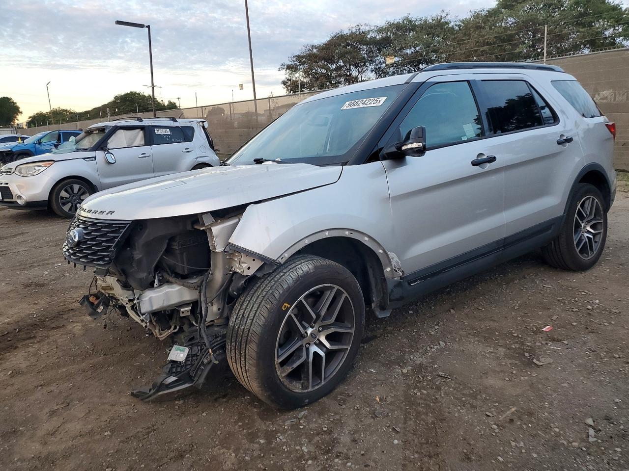 2018 FORD EXPLORER