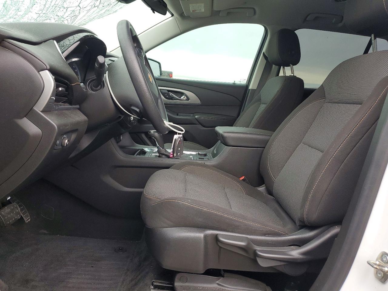 2020 CHEVROLET TRAVERSE LS photo 7