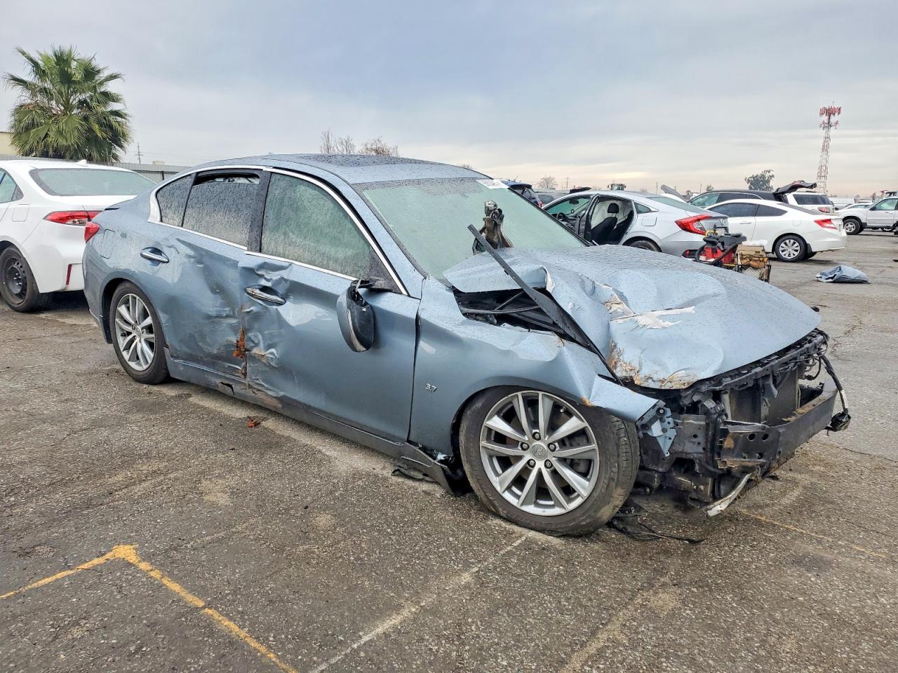 2015 INFINITI Q50 BASE photo 4