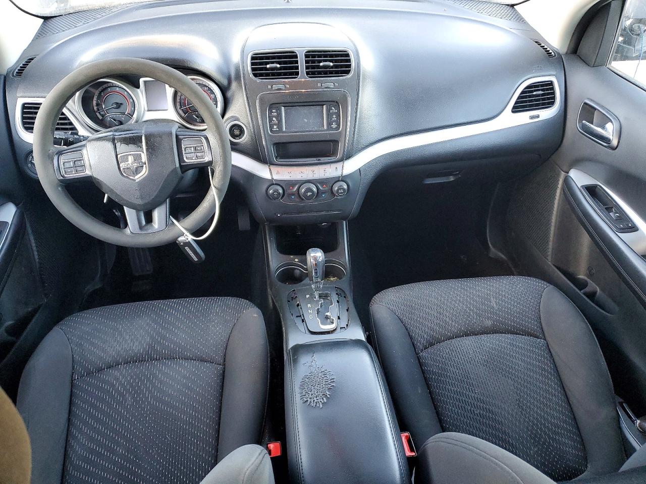 2017 DODGE JOURNEY SE photo 8