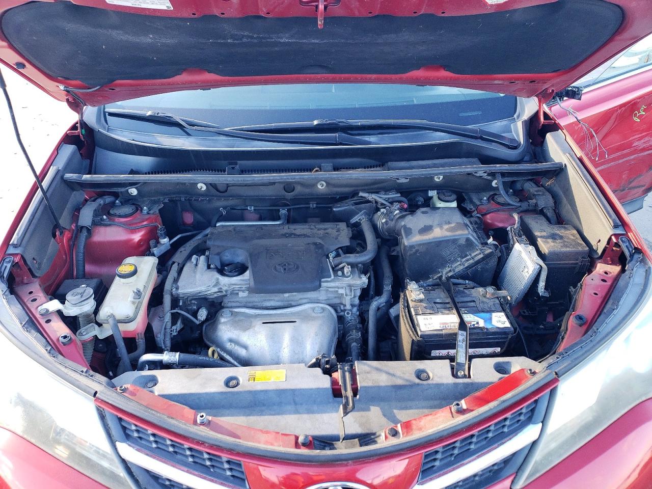 2015 TOYOTA RAV4 XLE photo 12