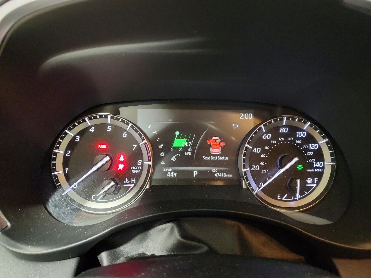 2022 TOYOTA HIGHLANDER XLE photo 9