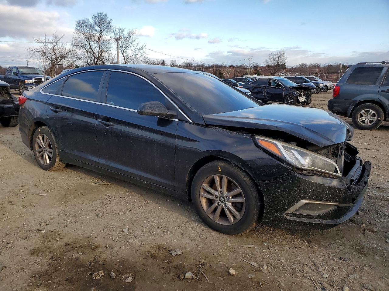 2016 HYUNDAI SONATA SE photo 4
