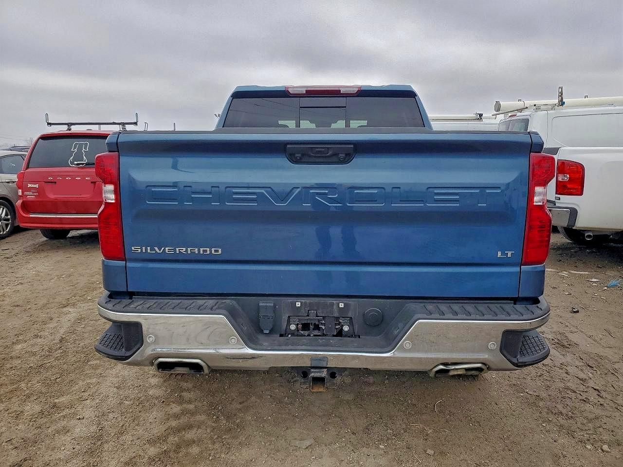 2024 CHEVROLET SILVERADO K1500 LT photo 6