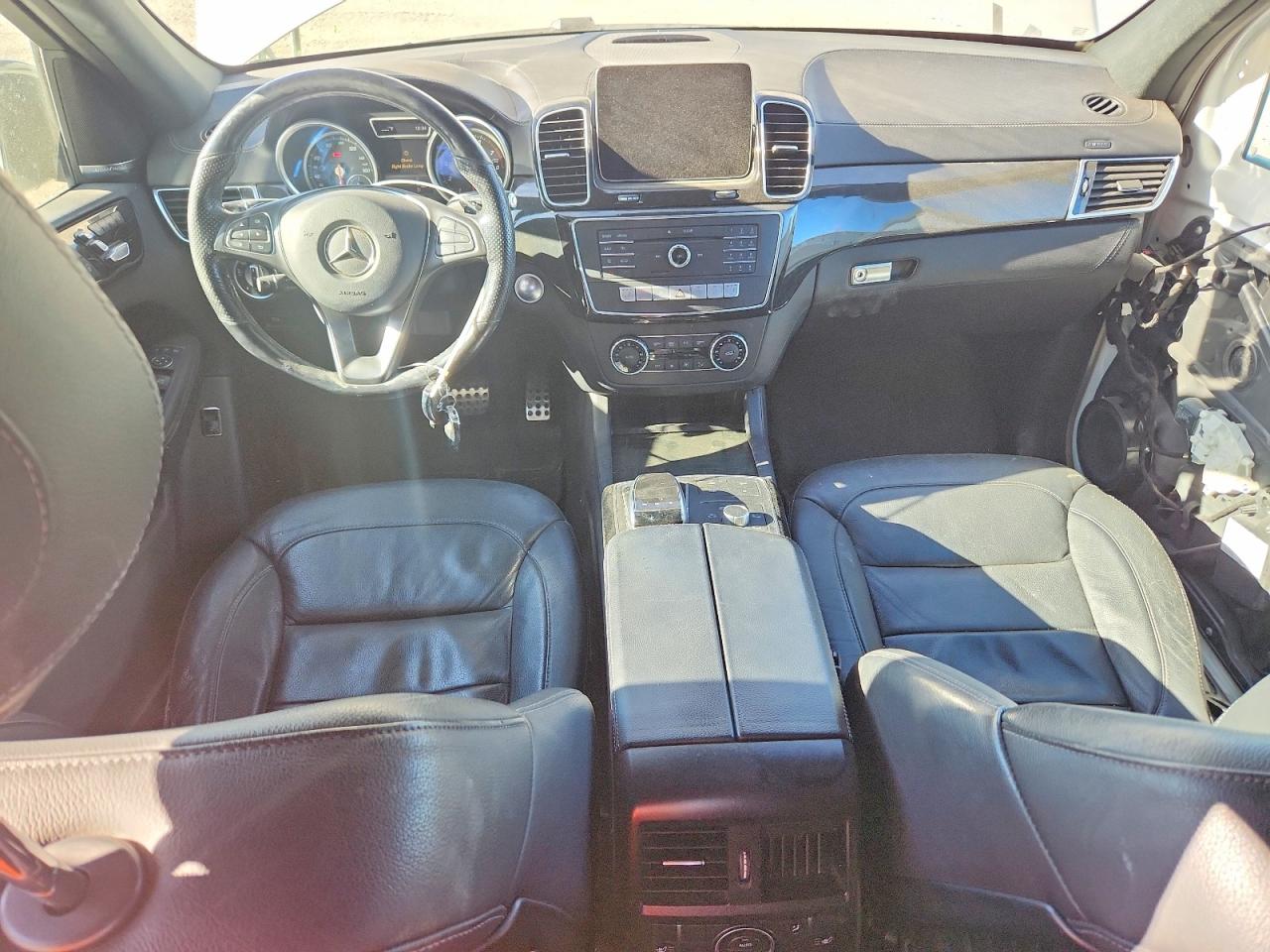 2017 MERCEDES-BENZ GLE 400 4MATIC photo 8