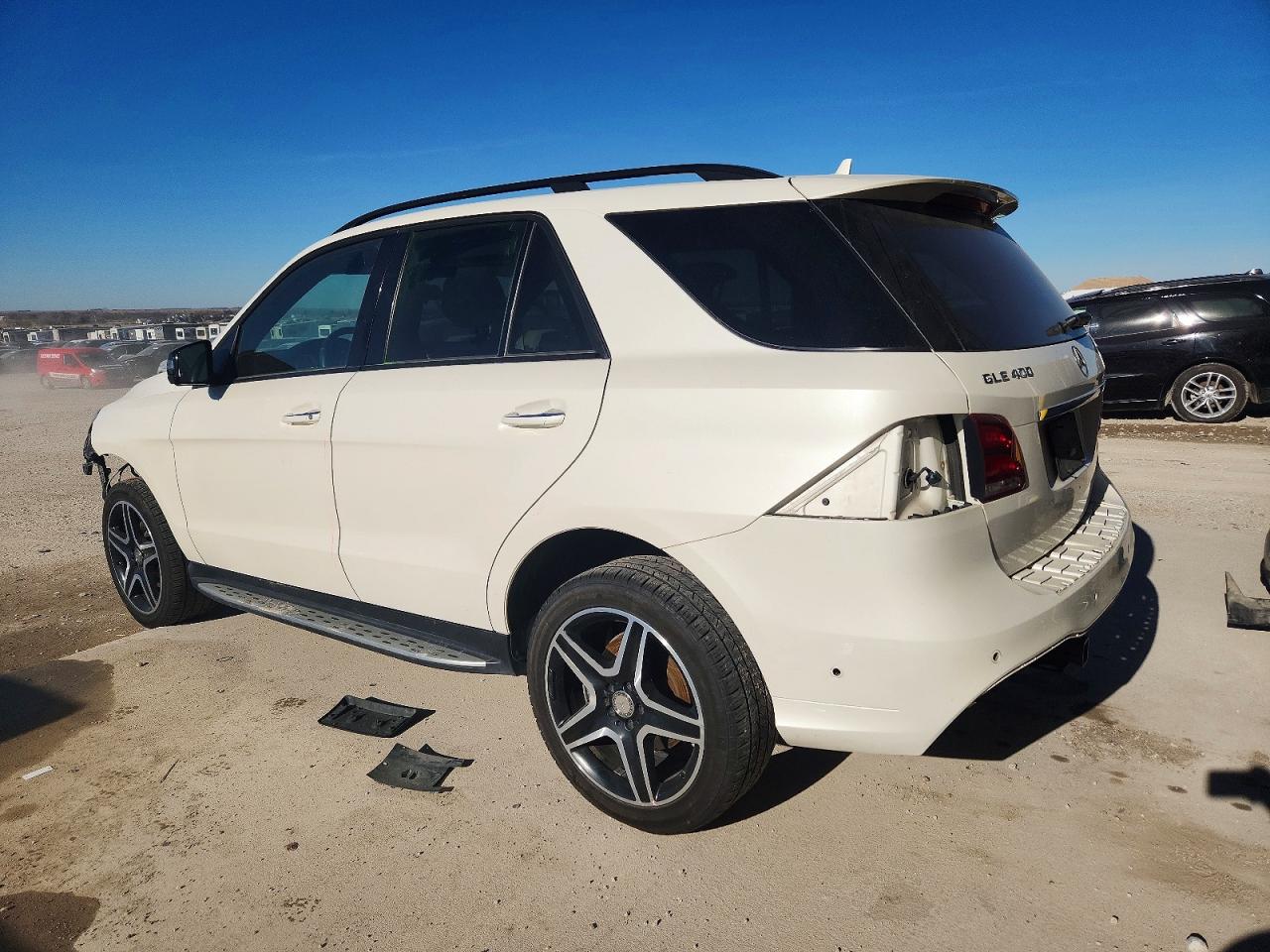 2017 MERCEDES-BENZ GLE 400 4MATIC photo 2