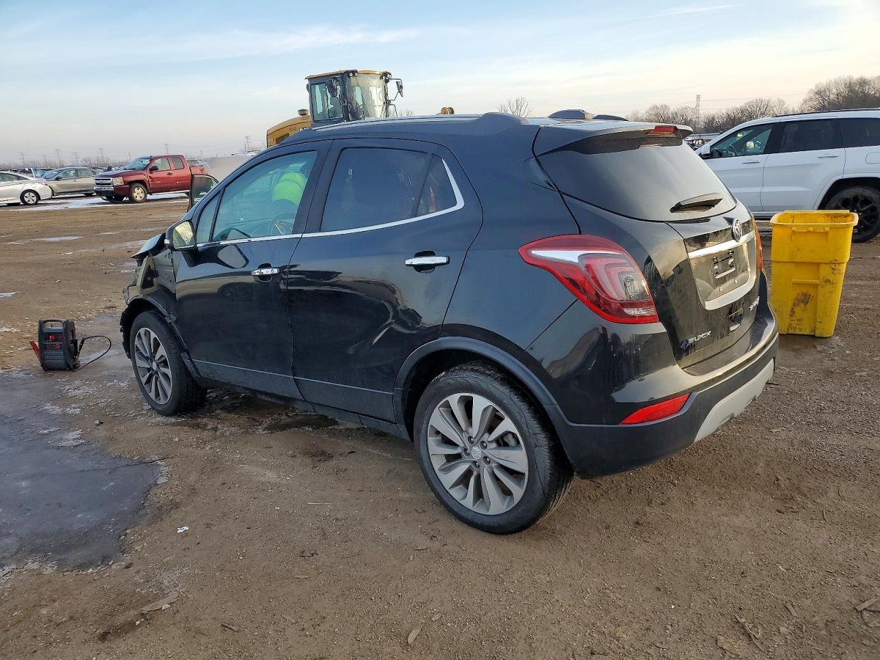 2018 BUICK ENCORE ESSENCE photo 2