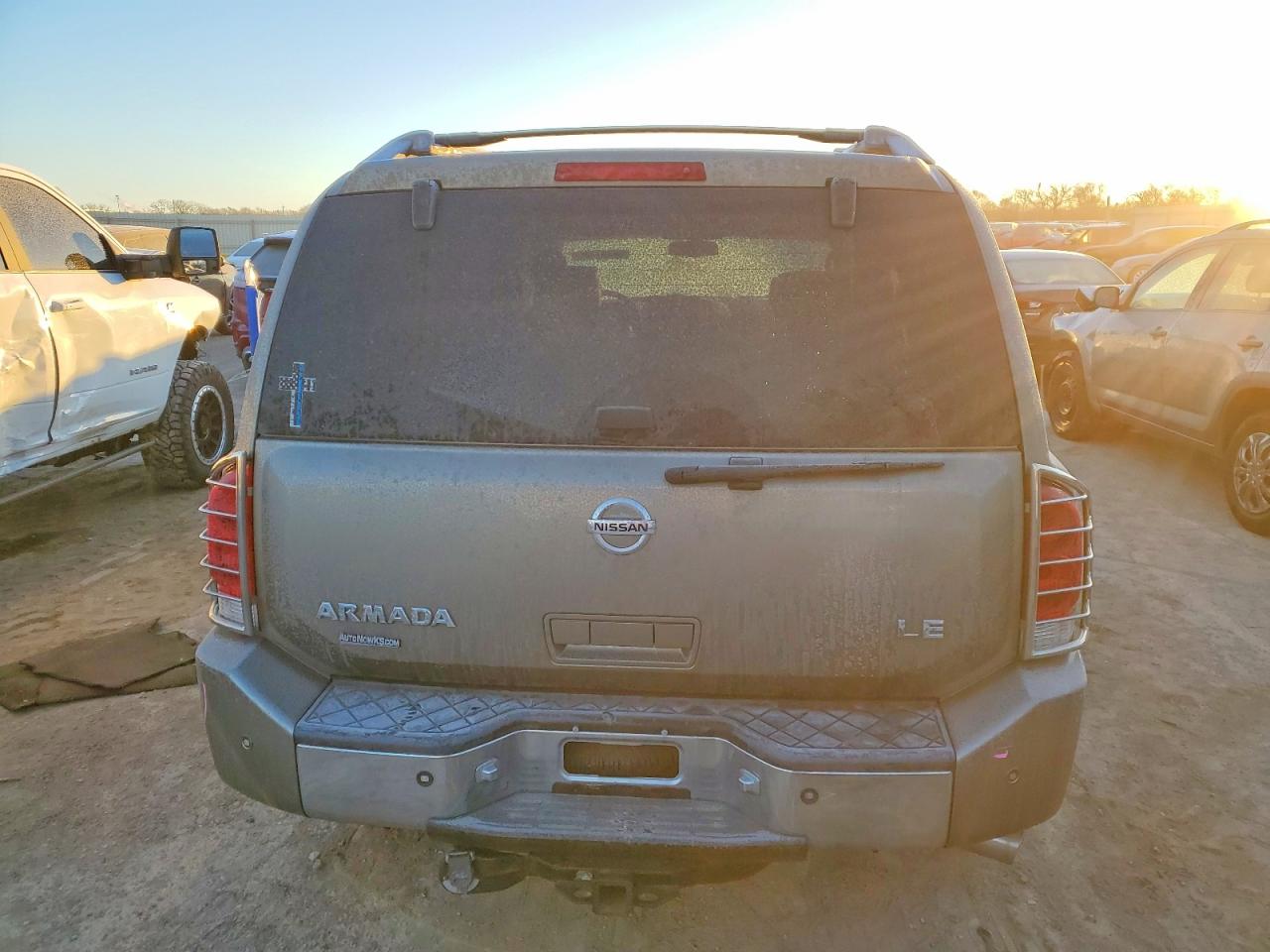 2006 NISSAN ARMADA SE photo 6