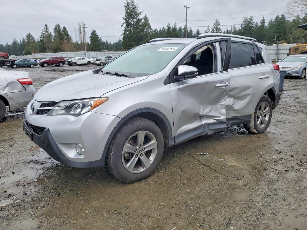 2015 TOYOTA RAV4