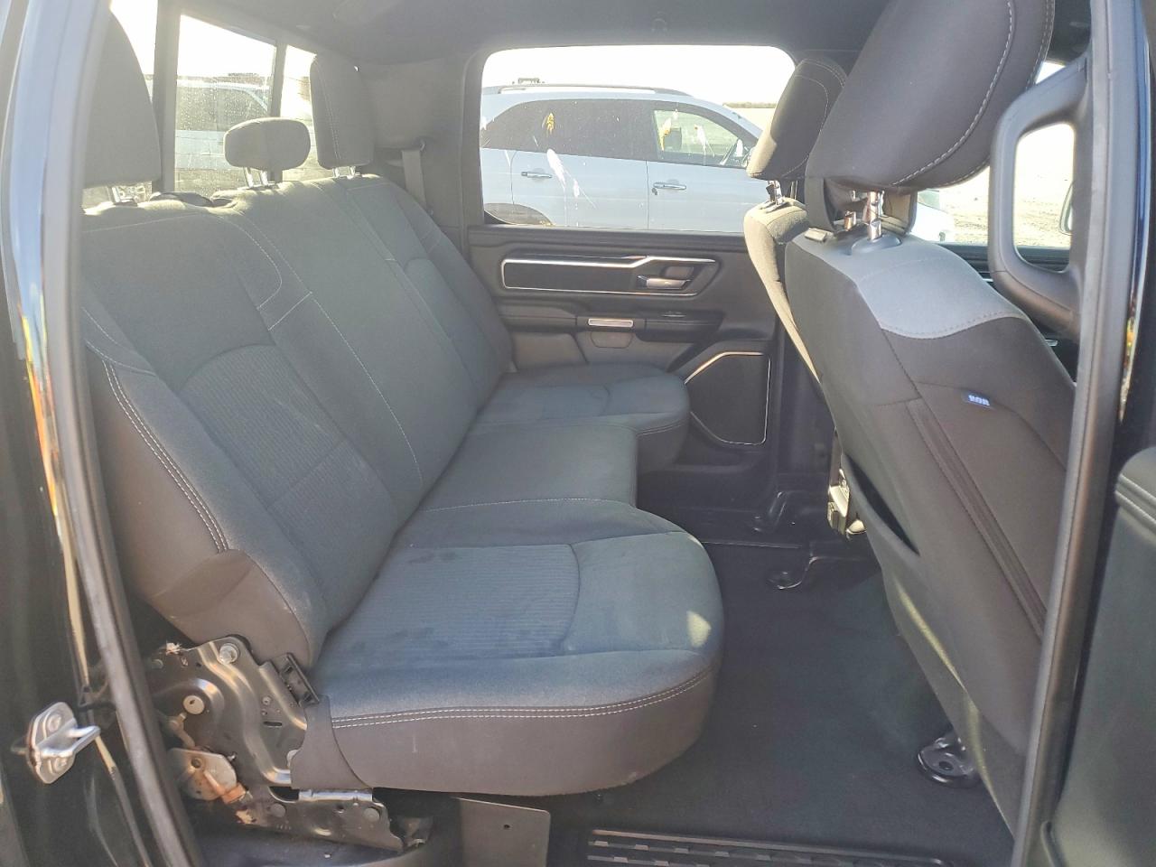 2019 RAM 1500 LARAMIE photo 10